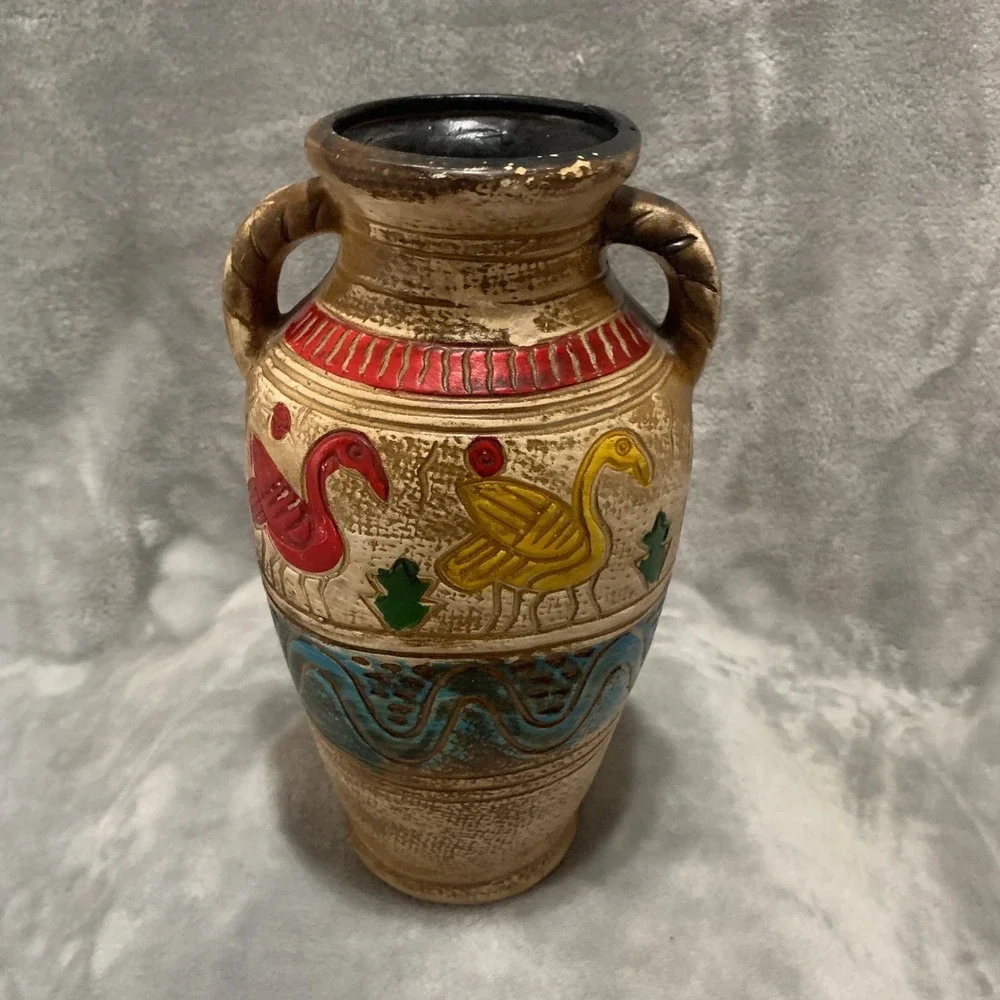 Vintage Style Faux Pottery Plastic Decorative Vase Bird Motif Tan Multi